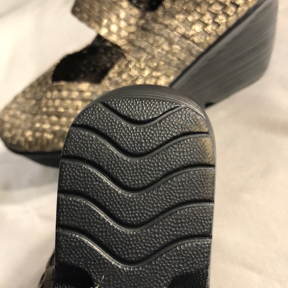 Bernie Mev Wedge Sandals Size 38 Woven Shoe Womens - Picture 9 of 16